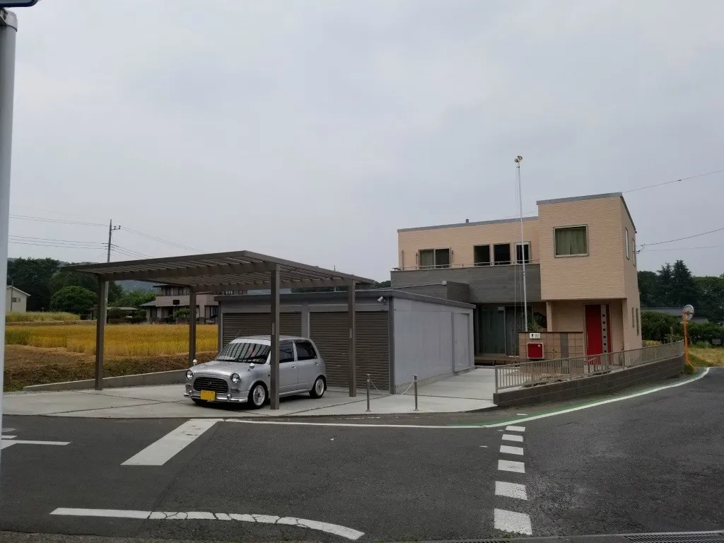渋川市 W様邸 高低差のある外構+ガレージ工事
